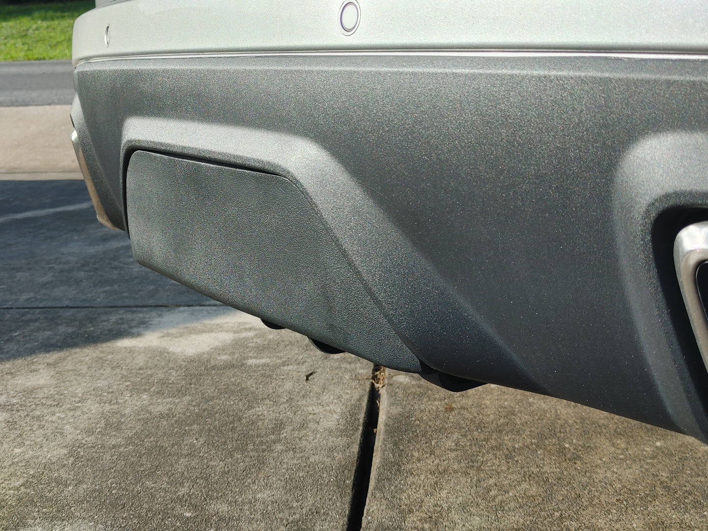 2019-2024 Ford Edge ST Hitch cover