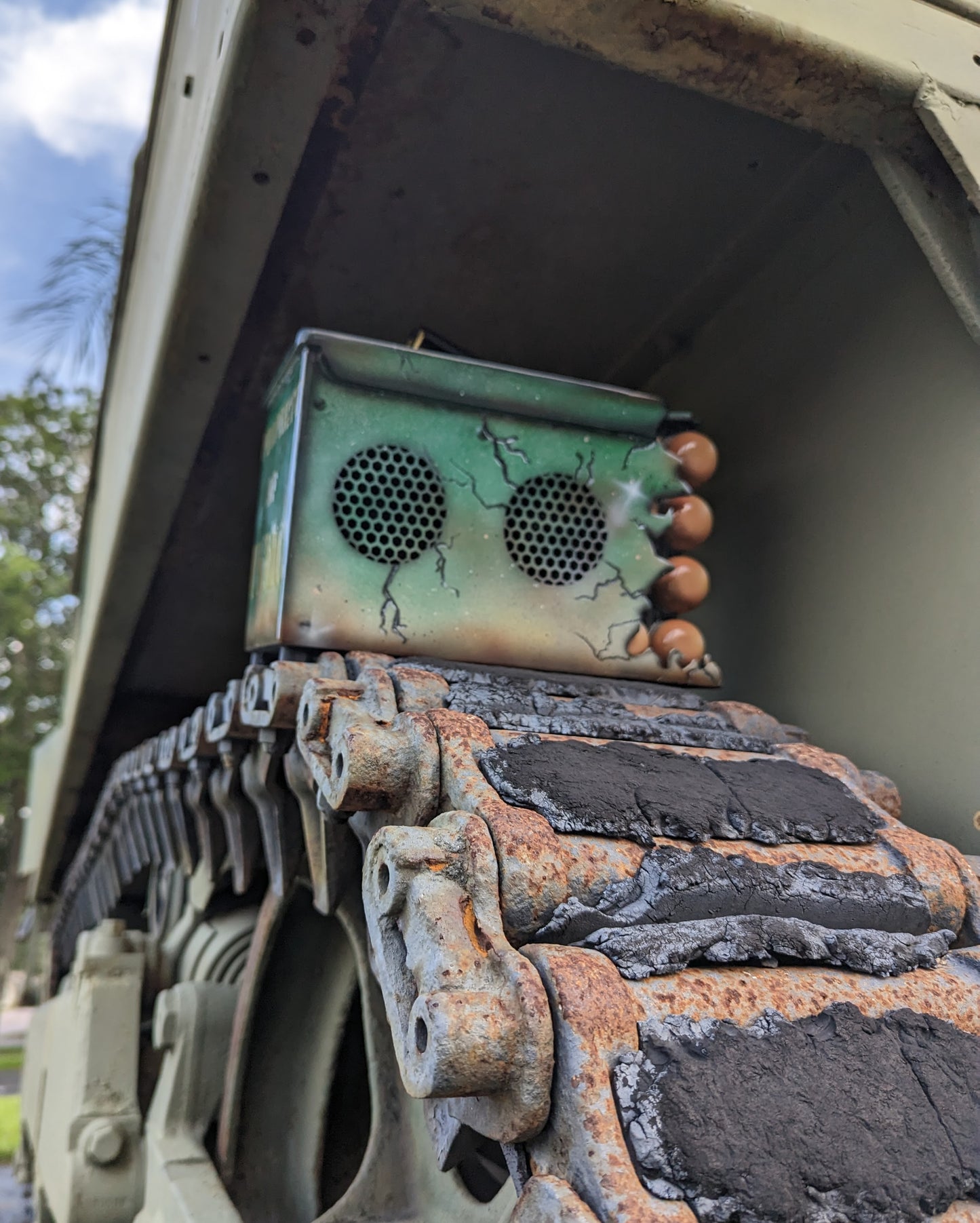 Ripped Ammo Can Bluetooth speaker