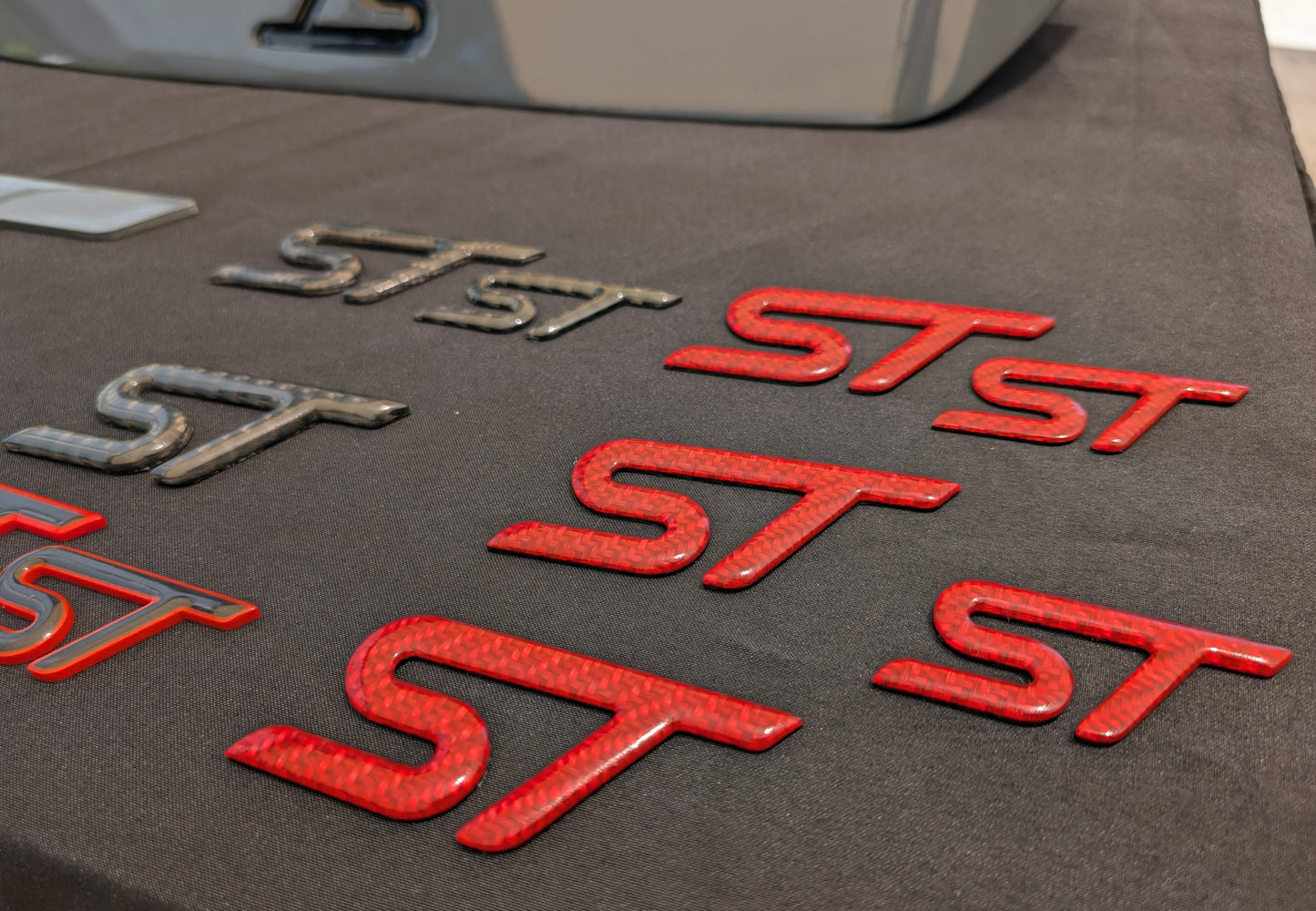 2020-2026 Explorer ST Carbon Fiber Badges