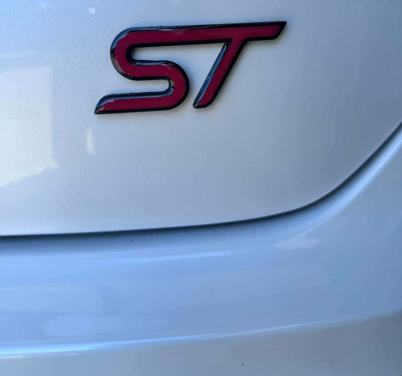 2020-2024 Ford Edge ST Carbon Fiber Badges