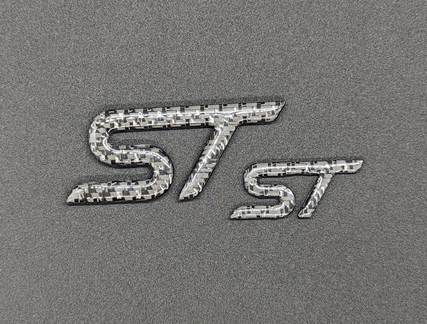 2019-2024 Edge ST Badges